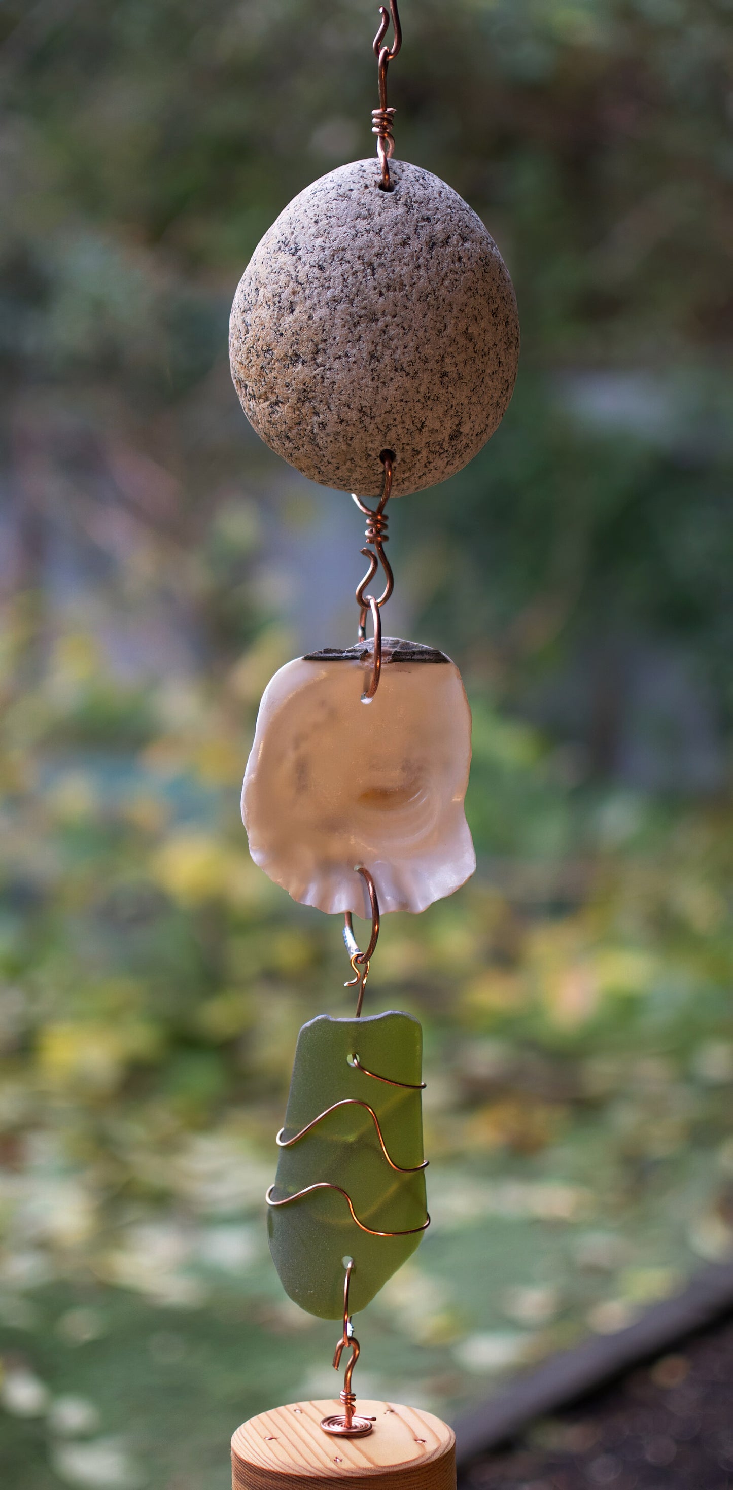 Beach Stone Oyster Shell Wind Chime Copper Outdoor Large Windchimes