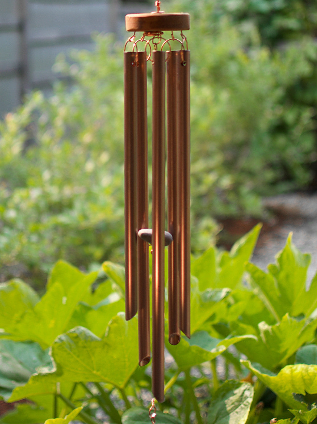 Carillon éolien artisanal en verre vert et cuivre